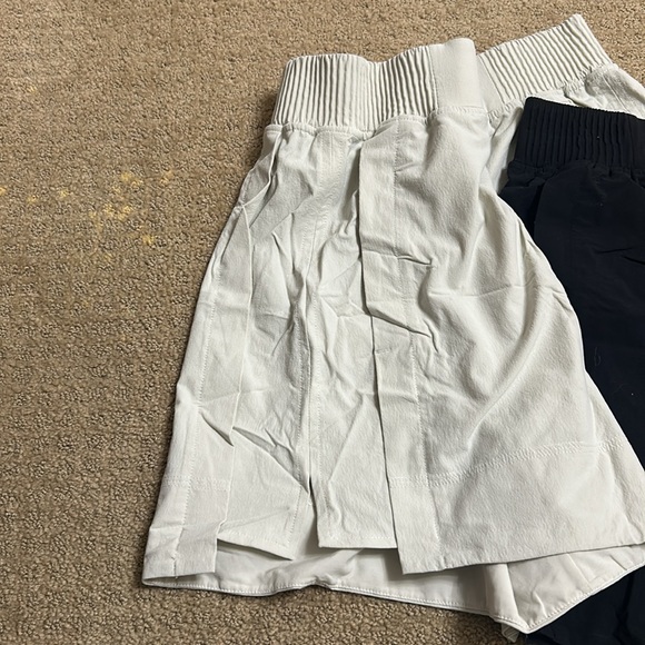 Lululemon shorts bundle - Picture 2 of 2